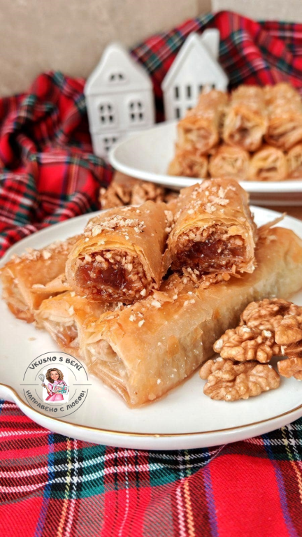 БАКЛАВА С ОРЕХИ И ЛОКУМ 